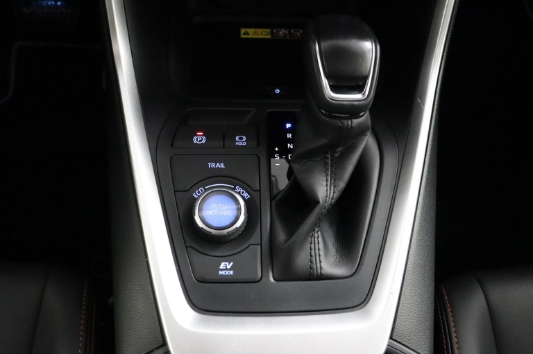 Toyota RAV4 - 2.5 Hybrid AWD ADVENTURE 28