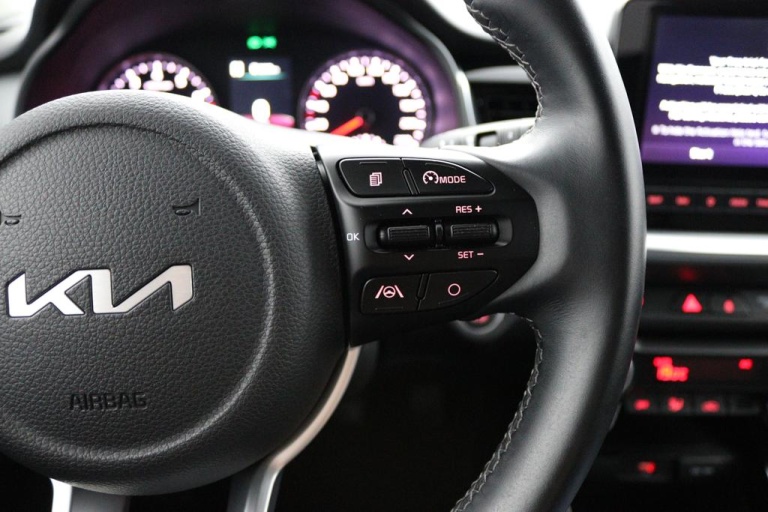Kia Stonic - 1.0 T-GDi MHEV DynamicPlusLine 17
