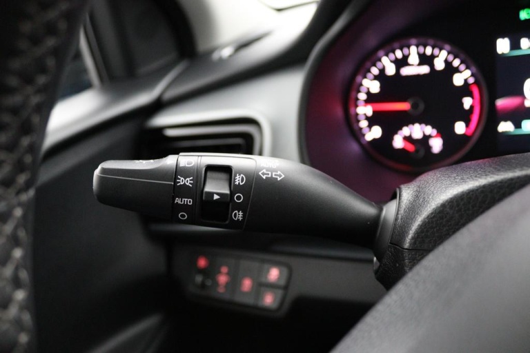 Kia Stonic - 1.0 T-GDi MHEV DynamicPlusLine 26