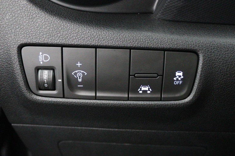 Hyundai Kona - 1.0 T-GDI Comfort 26