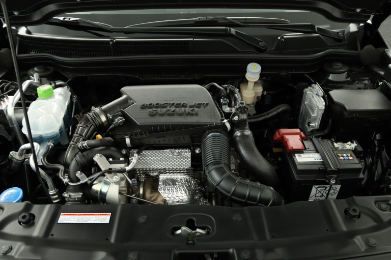 Suzuki S-Cross - 1.4 Boosterjet Style Smart Hybrid 33