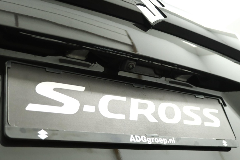 Suzuki S-Cross - 1.4 Boosterjet Style Smart Hybrid 39