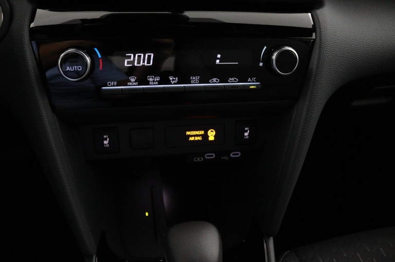 Toyota Yaris Cross - 1.5 Hybrid 115 Dynamic Comfort Pack 16