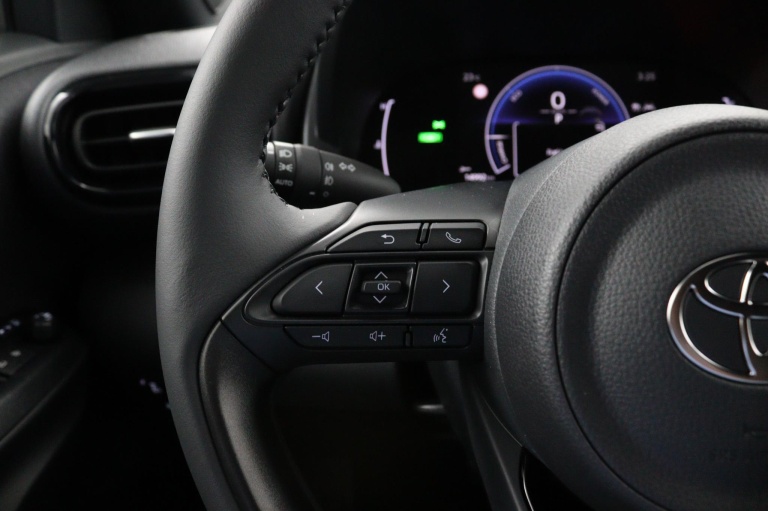 Toyota Yaris Cross - 1.5 Hybrid 115 Dynamic Comfort Pack 17