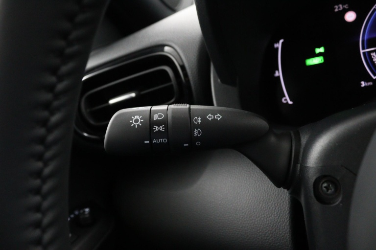Toyota Yaris Cross - 1.5 Hybrid 115 Dynamic Comfort Pack 20