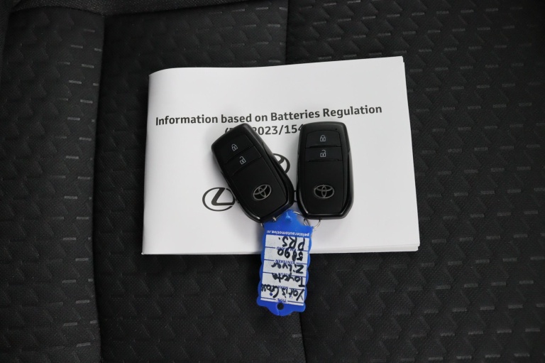 Toyota Yaris Cross - 1.5 Hybrid 115 Dynamic Comfort Pack 23
