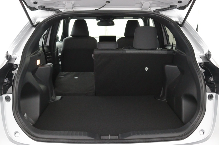 Toyota Yaris Cross - 1.5 Hybrid 115 Dynamic Comfort Pack 26