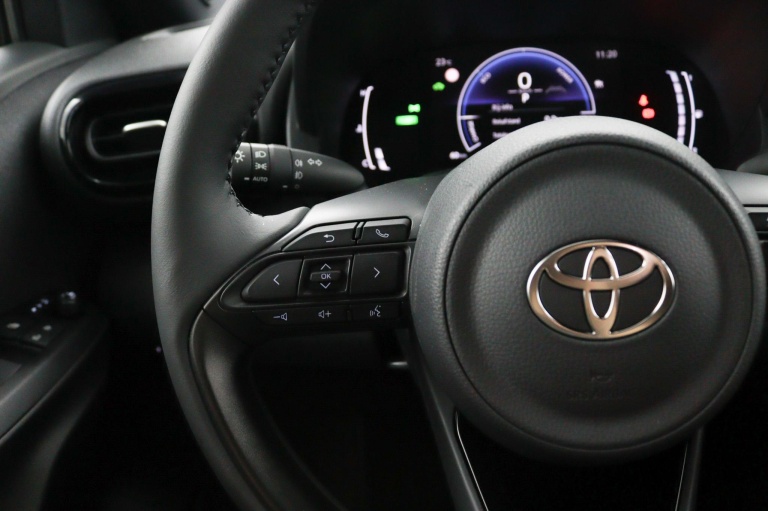 Toyota Yaris Cross - 1.5 Hybrid 115 Dynamic Comfort Pack 53