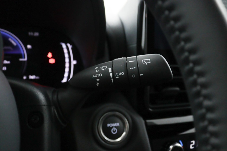 Toyota Yaris Cross - 1.5 Hybrid 115 Dynamic Comfort Pack 66