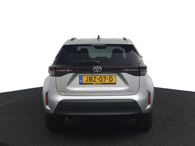 Toyota Yaris Cross - 1.5 Hybrid 115 Dynamic Comfort Pack 8