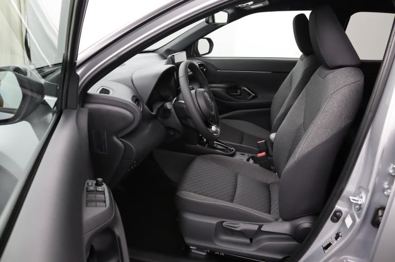 Toyota Yaris Cross - 1.5 Hybrid 115 Dynamic Comfort Pack 9
