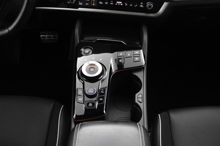 Kia Sportage - 1.6 T-GDi Plug-in Hybrid AWD GT-Line 21