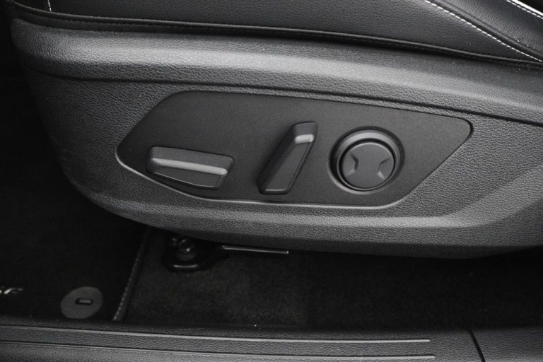 Kia Sportage - 1.6 T-GDi Plug-in Hybrid AWD GT-Line 34