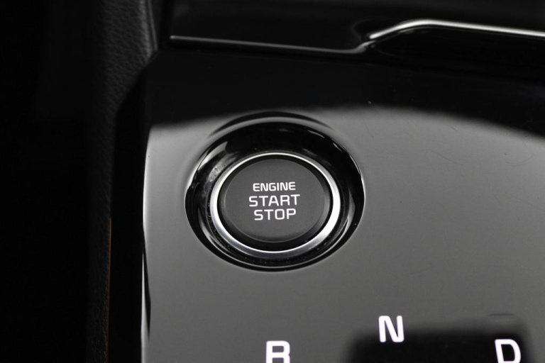 Kia Sportage - 1.6 T-GDi Plug-in Hybrid AWD GT-Line 38