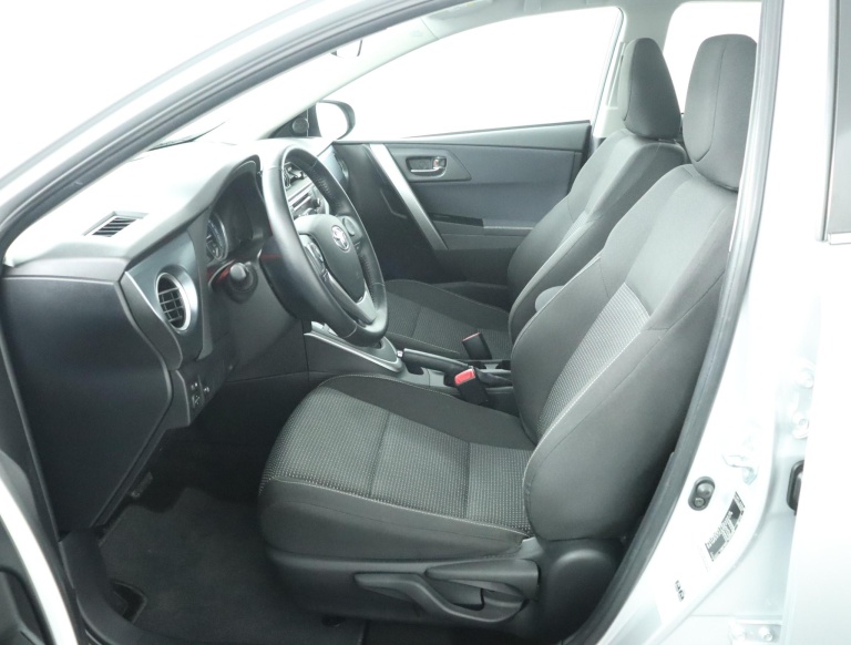 Toyota Auris - 1.8 Hybrid Aspiration 17