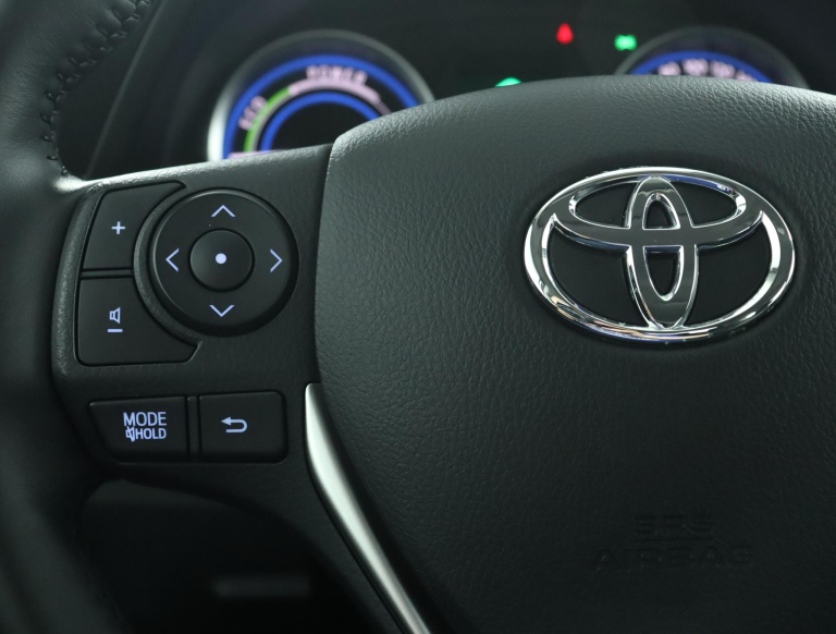 Toyota Auris - 1.8 Hybrid Aspiration 19