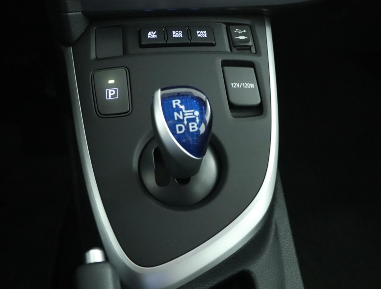 Toyota Auris - 1.8 Hybrid Aspiration 28