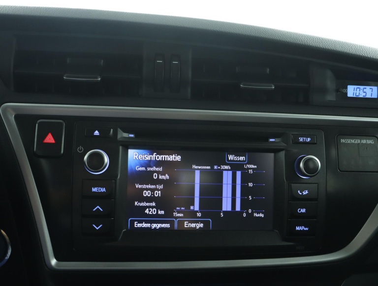 Toyota Auris - 1.8 Hybrid Aspiration 50