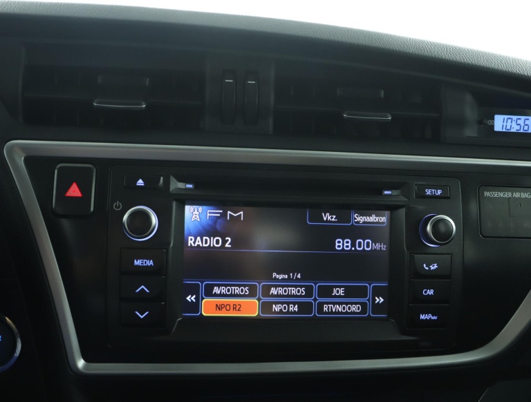 Toyota Auris - 1.8 Hybrid Aspiration 8