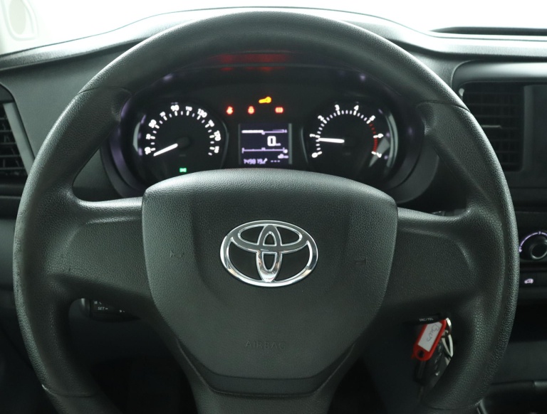 Toyota PROACE Compact - 1.6 D-4D Cool Comfort 18