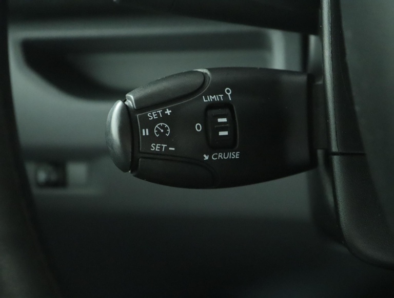 Toyota PROACE Compact - 1.6 D-4D Cool Comfort 39
