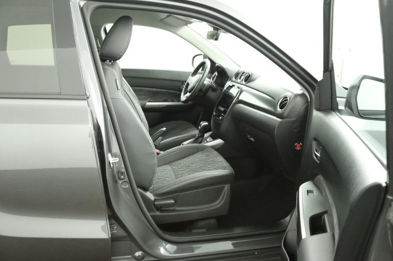 Suzuki Vitara - 1.5 Hybrid Style 22