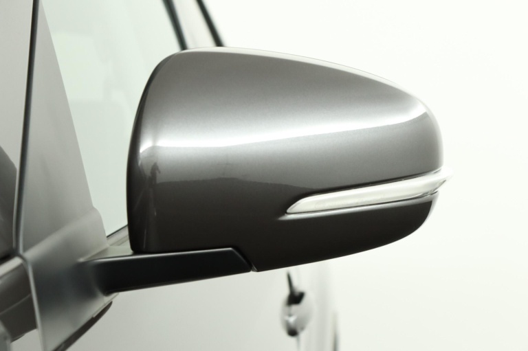 Suzuki Vitara - 1.5 Hybrid Style 37