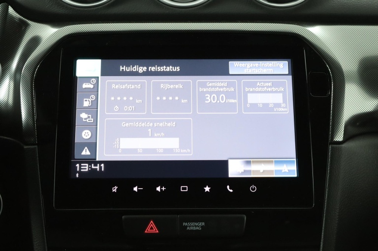 Suzuki Vitara - 1.5 Hybrid Style 43