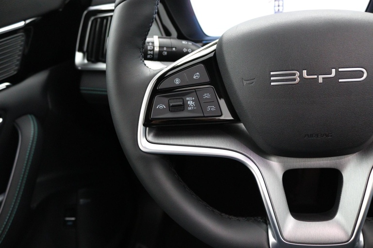 BYD SEAL U - Design 87 kWh 18