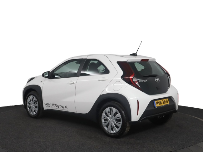 Toyota Aygo X - 1.0 VVT-i MT Play