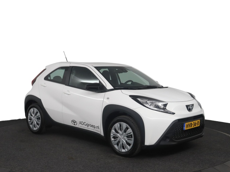 Toyota Aygo X - 1.0 VVT-i MT Play 14
