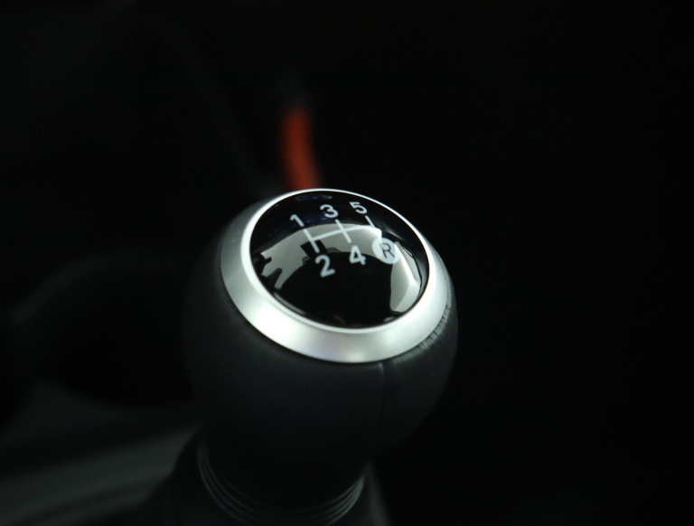 Toyota Aygo X - 1.0 VVT-i MT Play 28