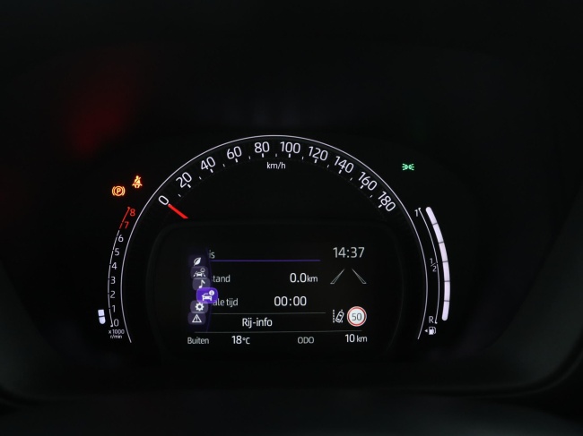 Toyota Aygo X - 1.0 VVT-i MT Play