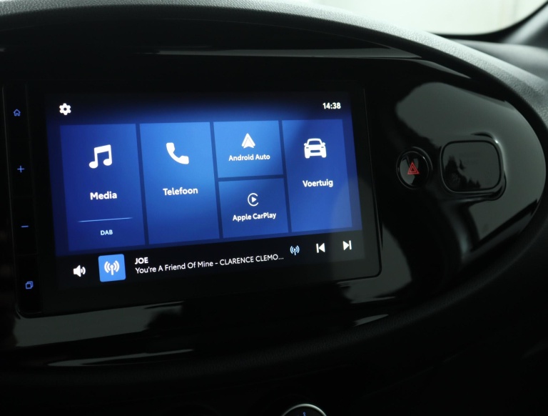 Toyota Aygo X - 1.0 VVT-i MT Play 49