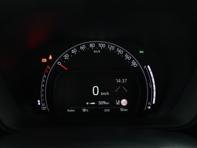 Toyota Aygo X - 1.0 VVT-i MT Play