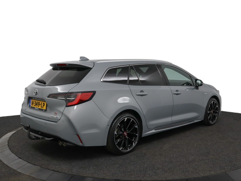 Toyota Corolla Touring Sports - 2.0 Hybrid GR-Sport Plus 2