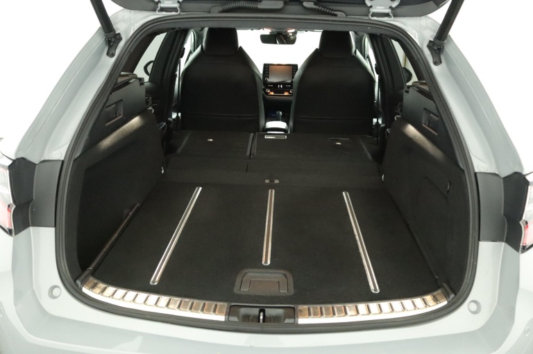 Toyota Corolla Touring Sports - 2.0 Hybrid GR-Sport Plus 26