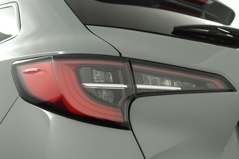 Toyota Corolla Touring Sports - 2.0 Hybrid GR-Sport Plus 38