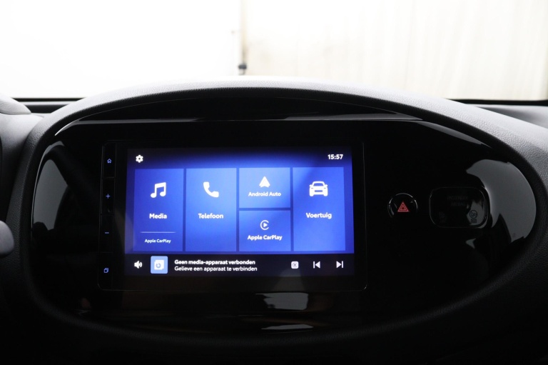 Toyota Aygo X - 1.0 VVT-i MT Play 13