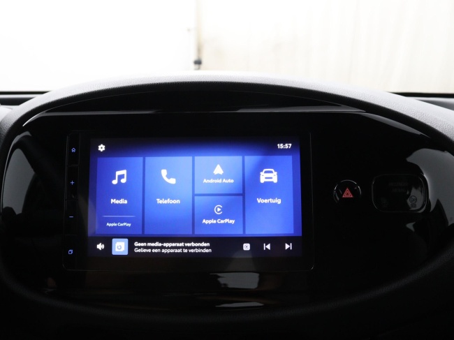 Toyota Aygo X - 1.0 VVT-i MT Play