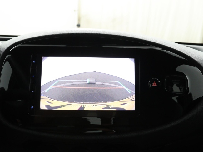 Toyota Aygo X - 1.0 VVT-i MT Play