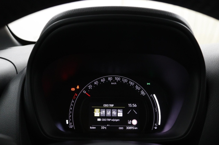 Toyota Aygo X - 1.0 VVT-i MT Play 20