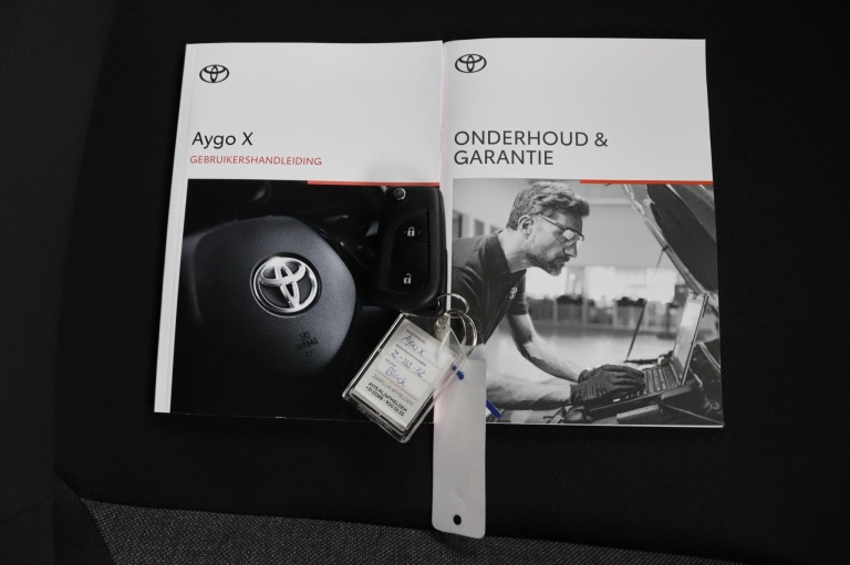 Toyota Aygo X - 1.0 VVT-i MT Play 22