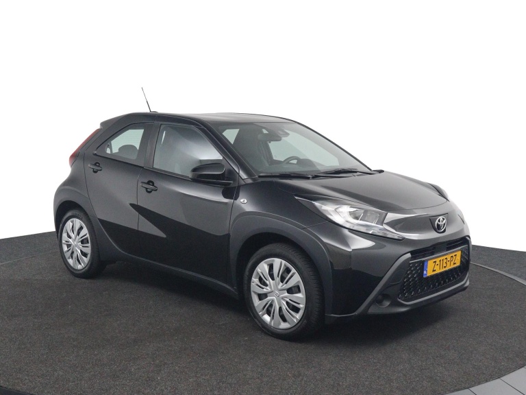 Toyota Aygo X - 1.0 VVT-i MT Play 3