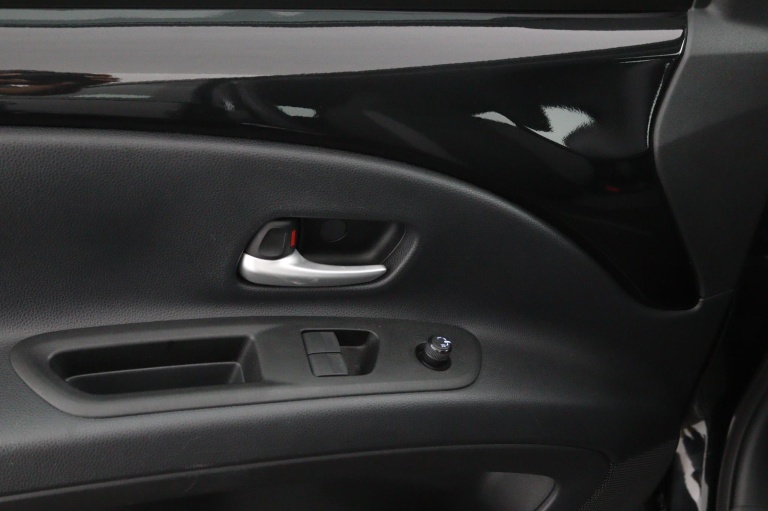 Toyota Aygo X - 1.0 VVT-i MT Play 30
