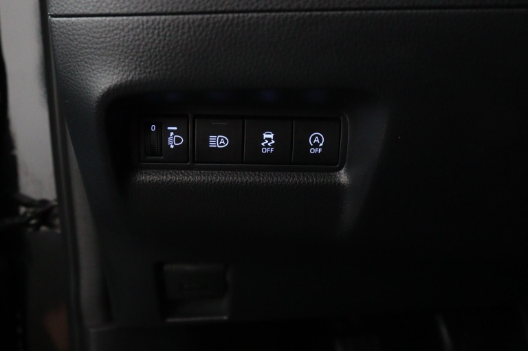 Toyota Aygo X - 1.0 VVT-i MT Play 31