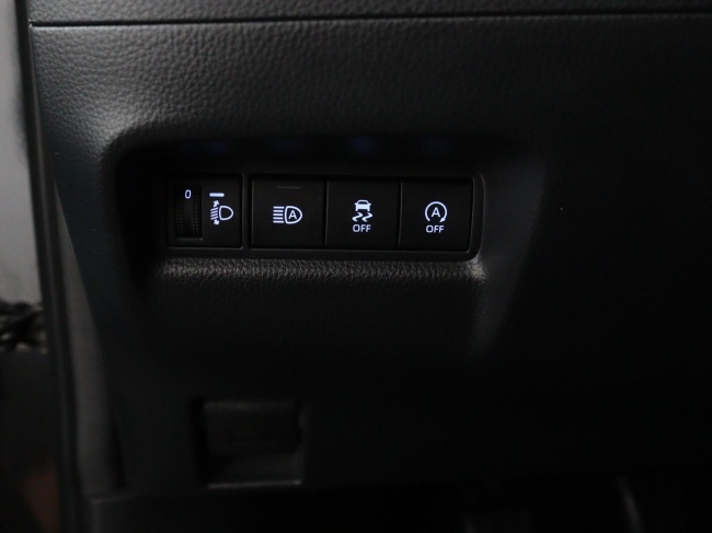 Toyota Aygo X - 1.0 VVT-i MT Play