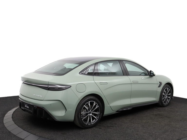 BYD SEAL - Limited Edition | RWD 61.4 kWh 4