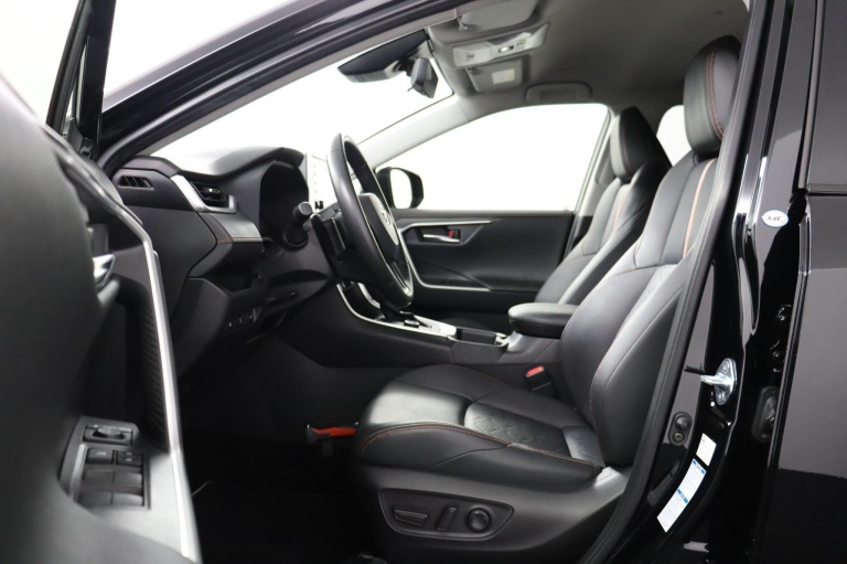 Toyota RAV4 - 2.5 Hybrid AWD ADVENTURE 17