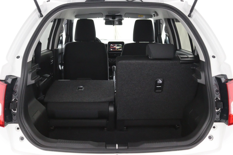 Suzuki Ignis - 1.2 Smart Hybrid Select 29